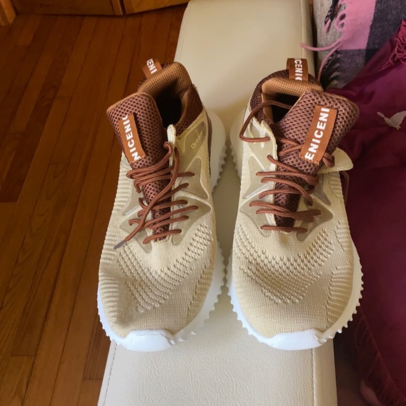 New sneakers good Quality - Picture 1 of 5